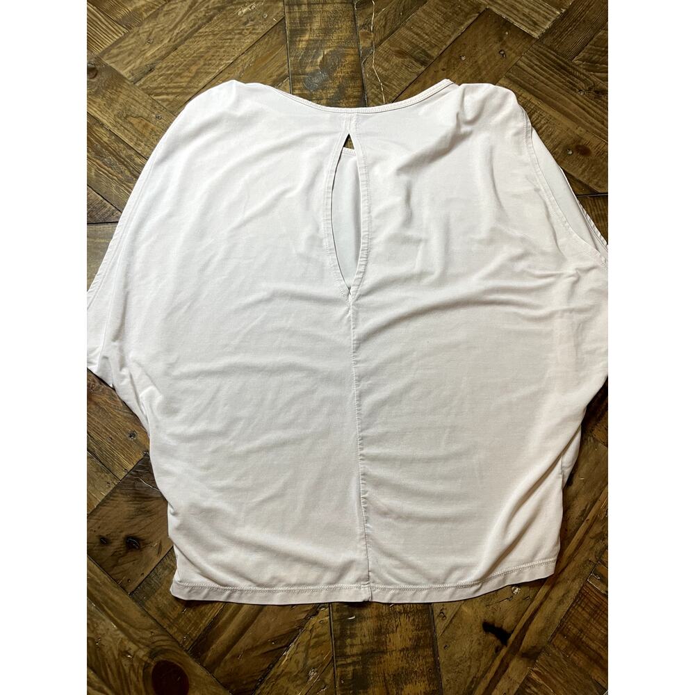 Fabletics Cream Open Back Tencil Sleeveless Shirt - image 4